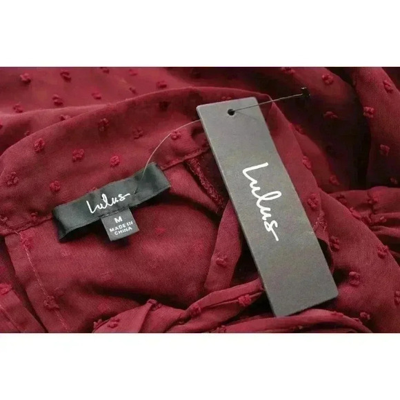 NWT Lulus Blouse Size Medium Textured Swiss Dot Sheer Mesh Keyhole Chiffon - Picture 15 of 16